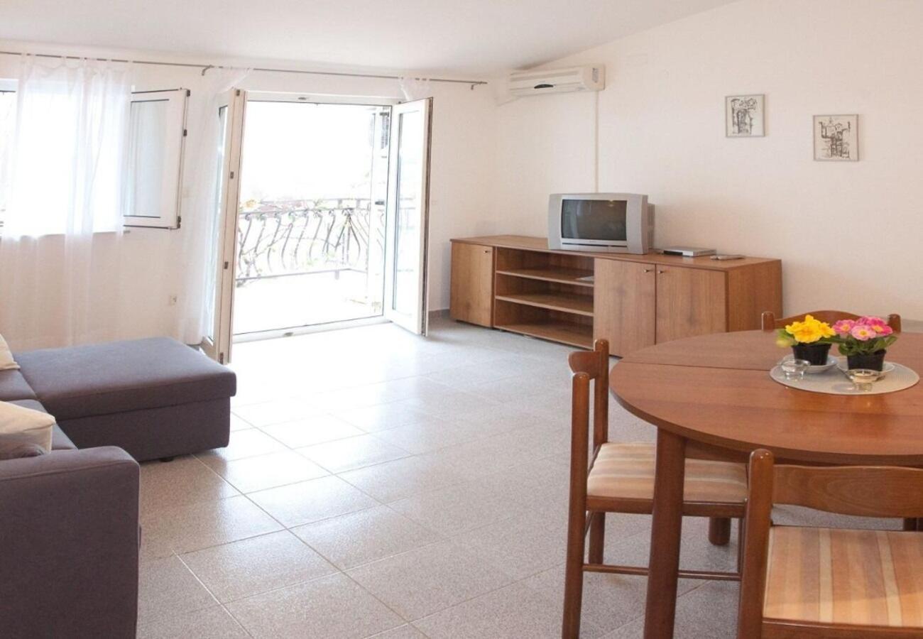 Apartments Filip Trogir Zewnętrze zdjęcie