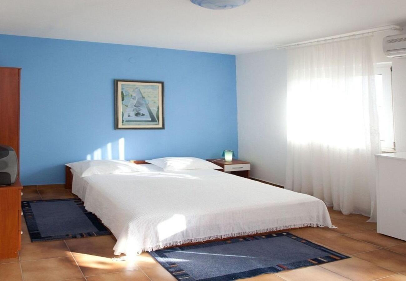 Apartments Filip Trogir Zewnętrze zdjęcie