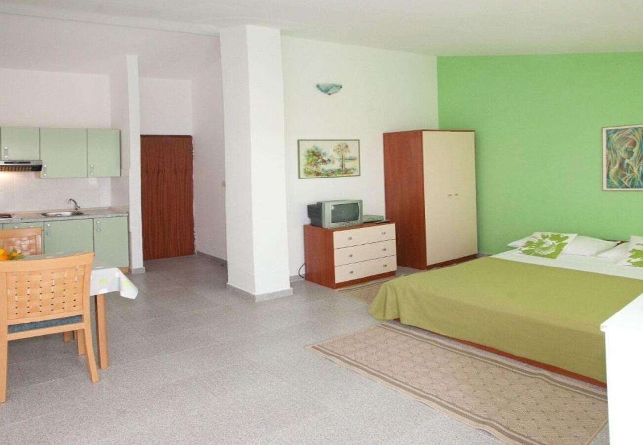 Apartments Filip Trogir Zewnętrze zdjęcie