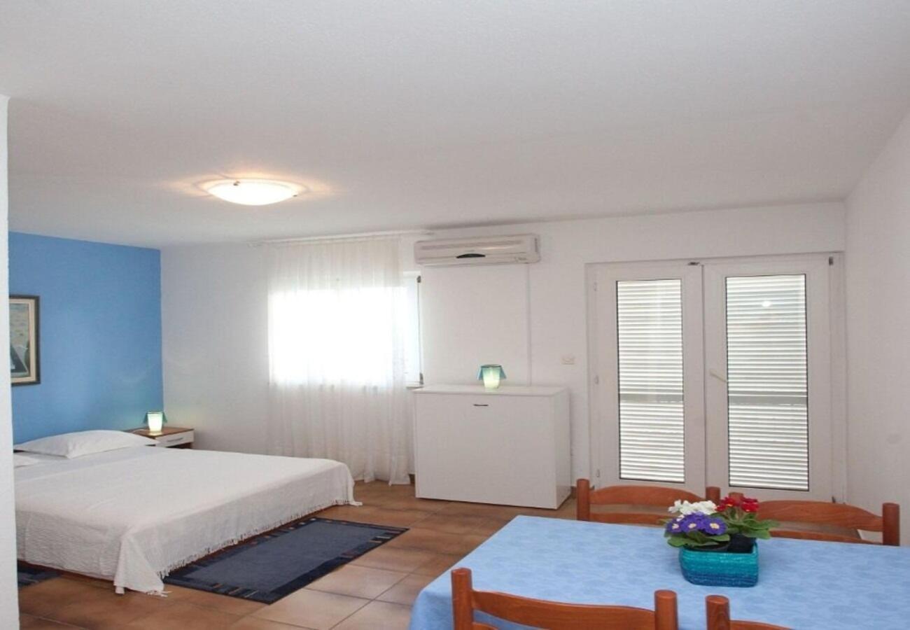 Apartments Filip Trogir Zewnętrze zdjęcie